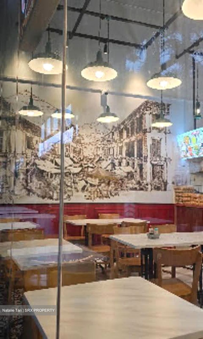 Vision Exchange (D22), Retail #612394771